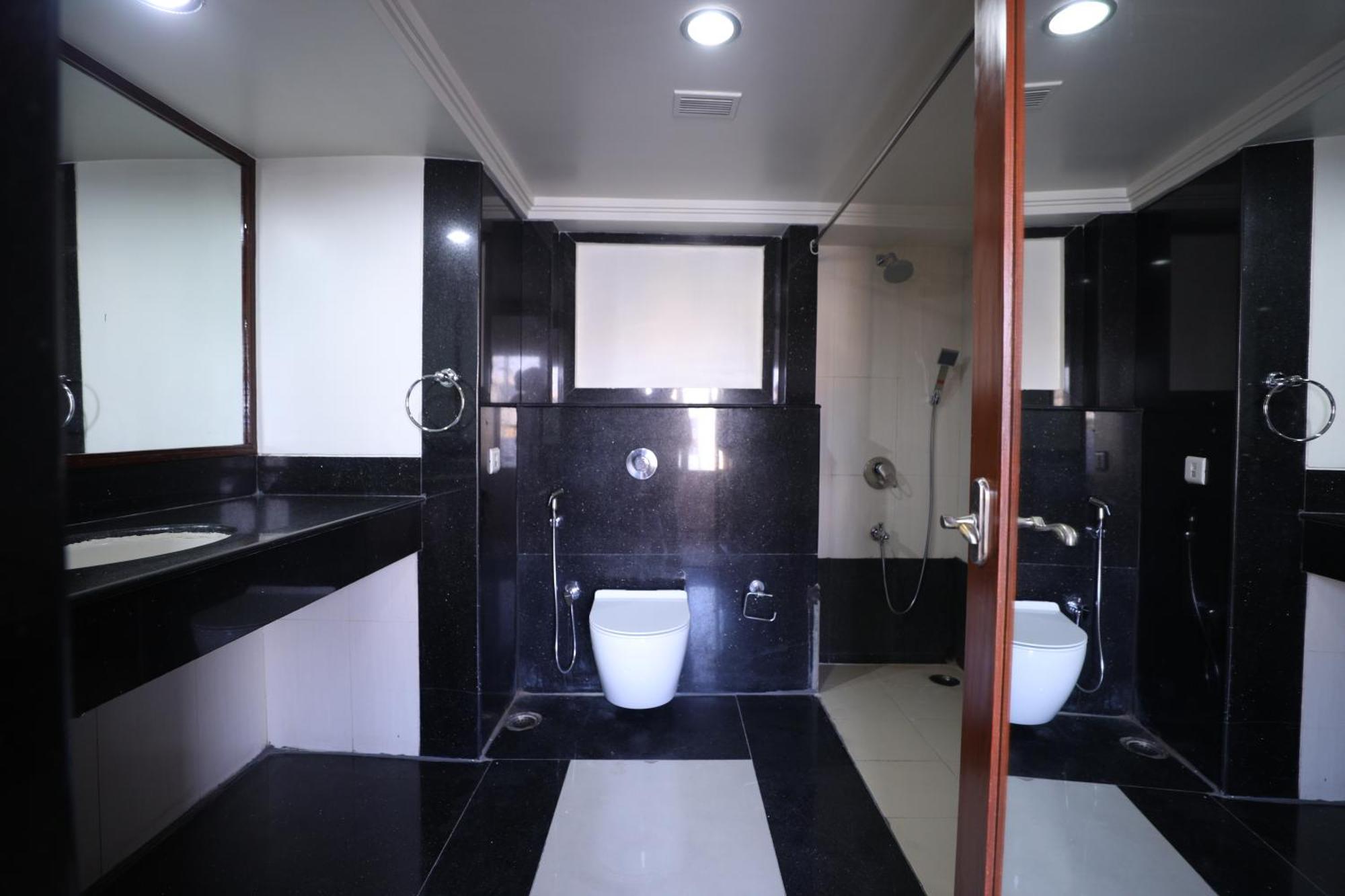 Eastin Hotels Hajdarabad Zewnętrze zdjęcie